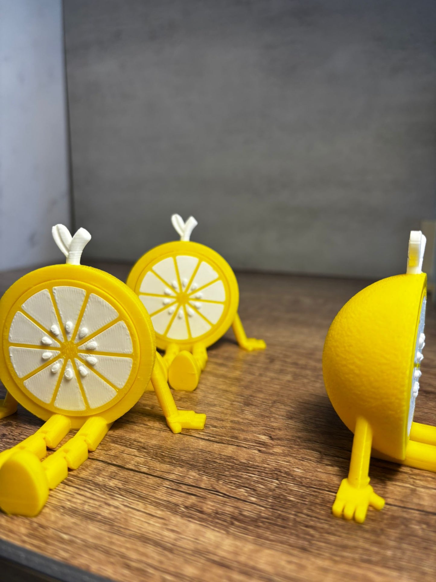 Flexi Zitrone Kantenhocker | Bewegliche Lemon Figur | Sommer Deko | 3D Druck Flexi Tier | Geschenkidee | Wunschfarbe | 8 cm