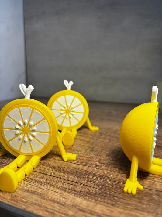 Flexi Zitrone Kantenhocker | Bewegliche Lemon Figur | Sommer Deko | 3D Druck Flexi Tier | Geschenkidee | Wunschfarbe | 8 cm