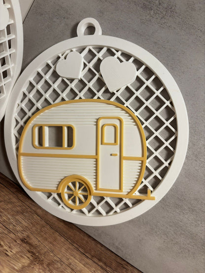 Camping Wanddeko aus 3D Druck | Wohnwagen Schild zum Aufhängen | Caravan Deko | Camper Geschenk | Wunschfarbe | 21 cm