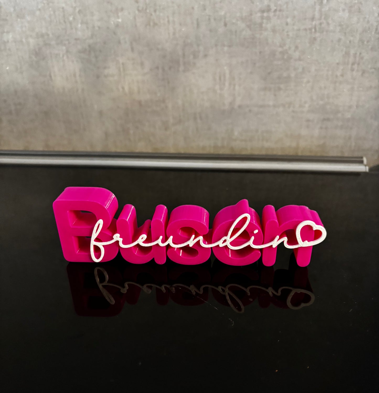Deko Schriftzug „Busenfreundin“ – Geschenk für beste Freundin | 3D Druck | Wunschfarbe