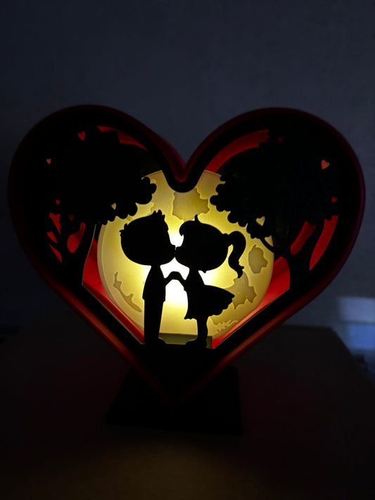 Herz Deko Licht „Kuss im Mondschein“ – Teelicht Halter (LED) | Valentinstag Geschenk