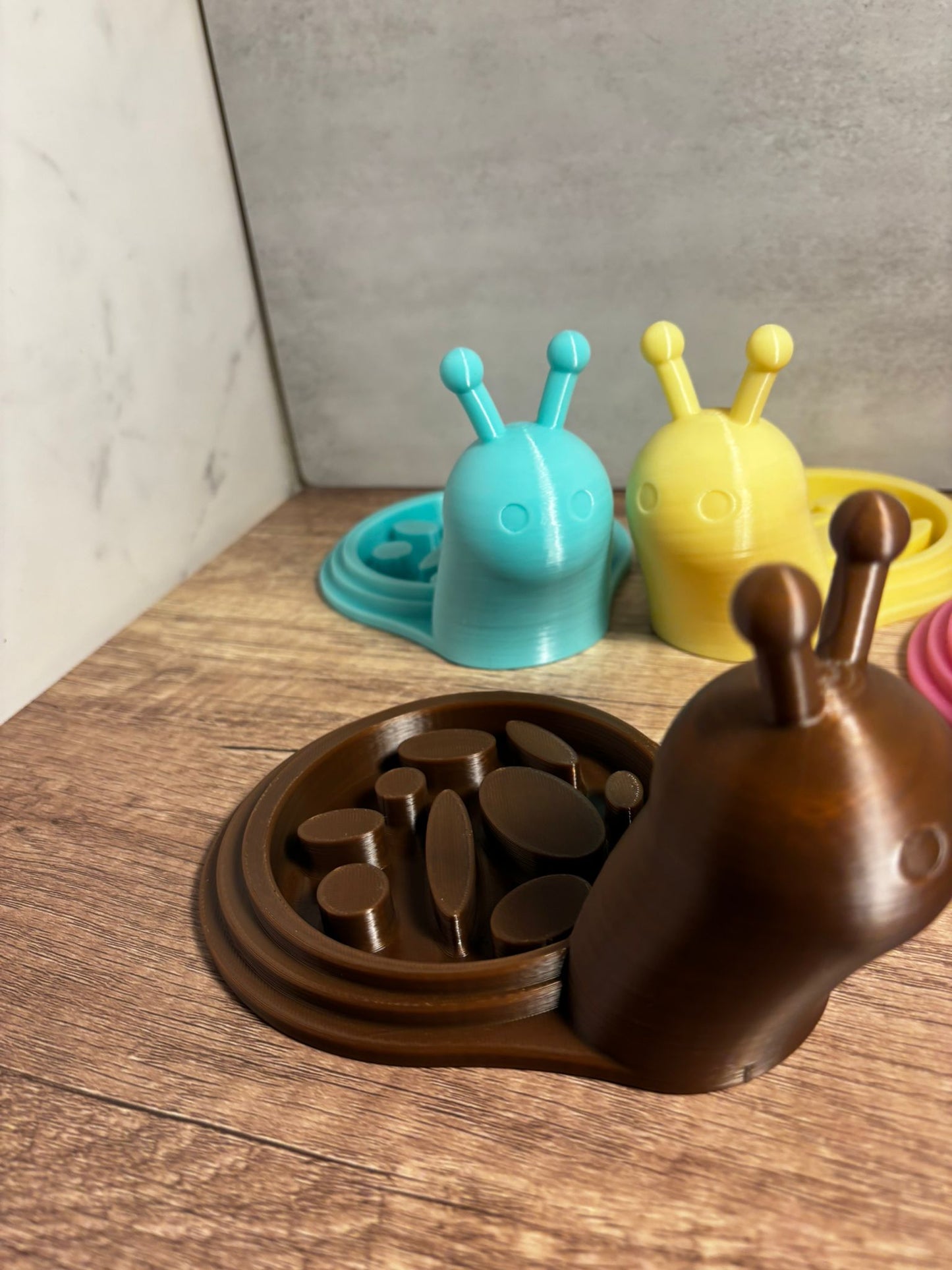 Insektentränke Schnecke | Wasserstelle für Bienen & Insekten | Garten Deko | Wetterfest | 3D Druck | Wunschfarbe