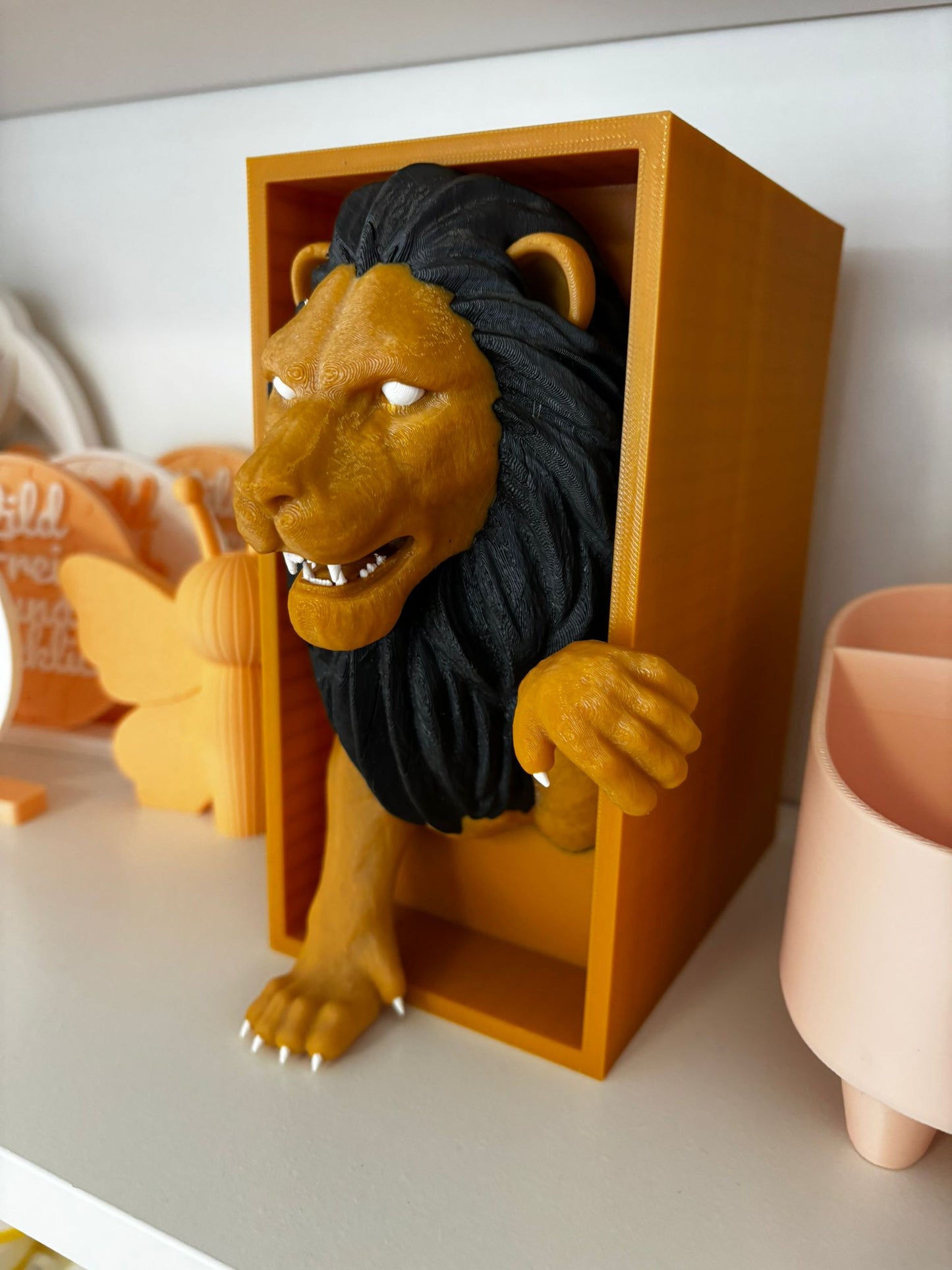 Löwen Book Nook | 3D Bücherstütze mit Löwenkopf | Regal Deko | Bücherregal Dekoration | Wunschfarbe | 20 cm hoch