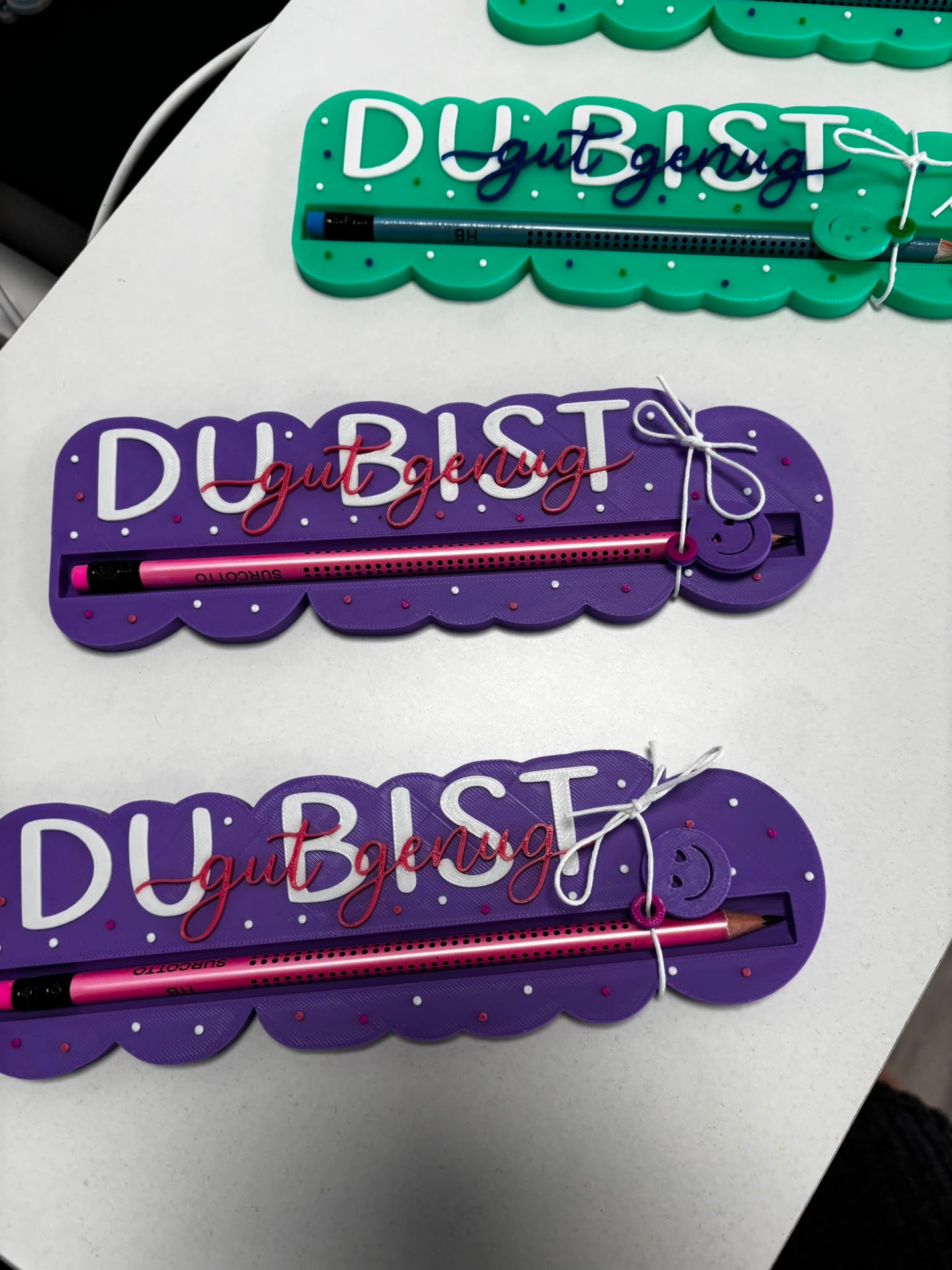 Du bist gut genug Geschenk mit Bleistift | Motivation | Schulkind | Lehrer Geschenk | Wunschfarbe | 3D Druck | Einschulung