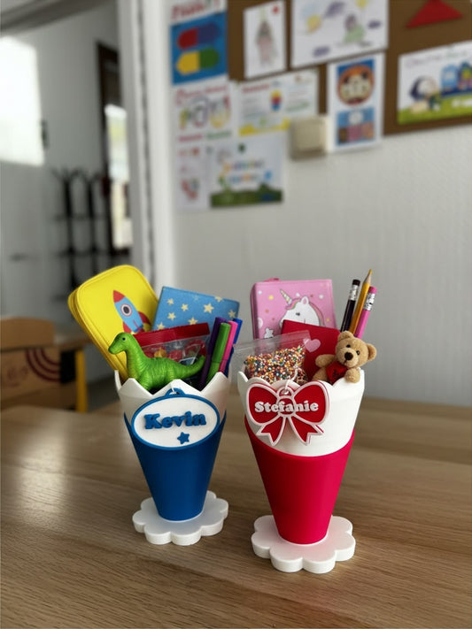 Personalisierte Schultüte | Geschenk zur Einschulung | Stiftehalter mit Name | Junge oder Mädchen | Wunschfarbe | 3D Druck