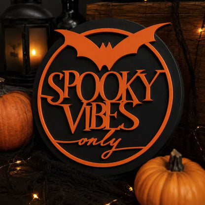 Halloween Wanddeko "Spooky Vibes Only" | Fledermaus Schild | 3D Druck | Halloween Deko | Gothic Wandbild | Wunschfarbe | Herbstdeko