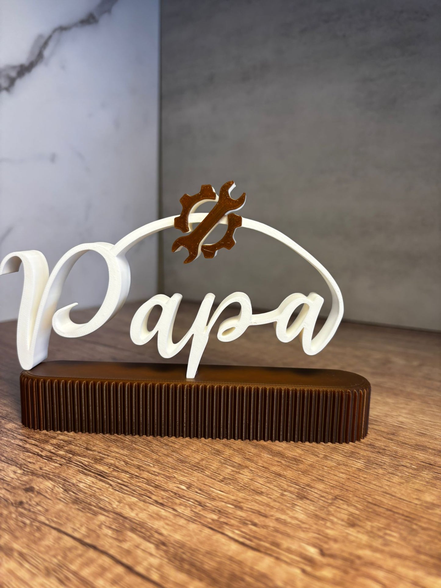 Papa Schild personalisiert | Geschenk für Papa | Vatertag Geschenk | 3D Druck Deko mit Werkzeug | Wunschfarbe | Geschenkidee Papa