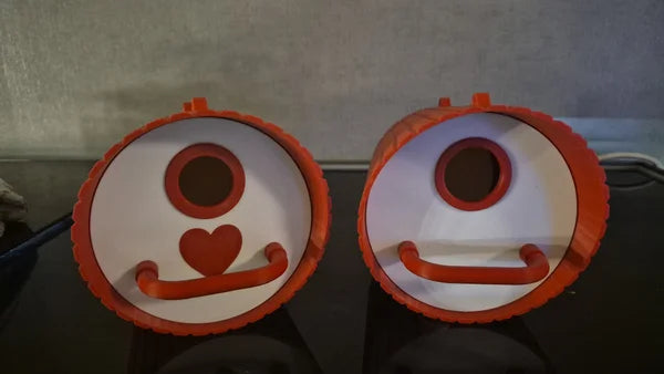 Vogelhaus Klassik mit Herz – 3D-Druck Gartendeko (Wunschfarbe möglich)