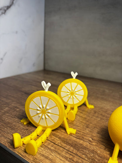 Flexi Zitrone Kantenhocker | Bewegliche Lemon Figur | Sommer Deko | 3D Druck Flexi Tier | Geschenkidee | Wunschfarbe | 8 cm