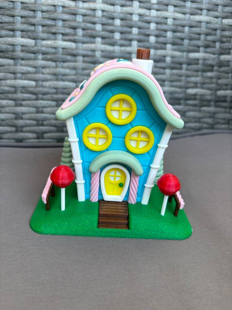 Märchenhaus Candy aus 3D-Druck – LED Teelichthalter, PLA, 12x13x10 cm, bunt